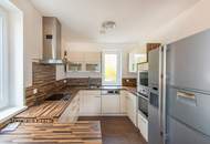 Schönes Doppelhaus in Aussichtslage