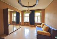 Sanierungsbedürftige 4-Zimmer-Altbauwohnung mit viel Charme