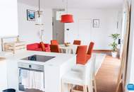 Komplett möblierte Dachgeschosswohnung mit Terrasse