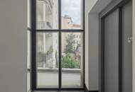 Elegante Altbauwohnung im Erstbezug nach Sanierung!! + Parkblick + großzügige Raumgestaltung