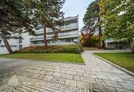 Wunderschöne 4 - Zimmer Wohnung mit Terrasse und 2 Balkonen