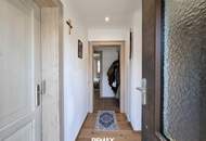 Bungalow mit zwei Wohneinheiten