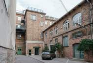 Einzigartiges Penthouse-Loft und 230m² Dachterrassen-Oase Nähe UNO-City inklusive 50m² Ausbaureserve