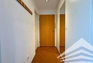Traumhafte 3 Zimmer-Galeriewohnung mit Küche & Balkon - direkt an der Promenade