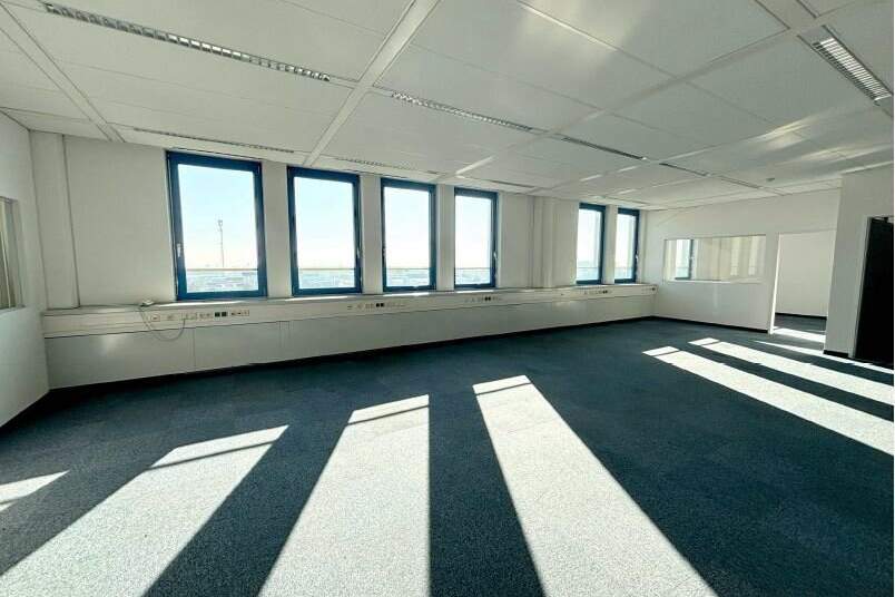 Wiener Neudorf! 136 qm Bürofläche, Gewerbeobjekt-miete, 1.863,78,€, 2351 Mödling