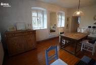 Liebevolles Landhaus mit Nebengebäude und riesigem Nutzgarten