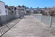 LORYSTRASSE, U3-Nähe, 61 m2 Neubau mit 45 m2 Terrasse, 2 Zimmer, Einbauküche, Wannenbad, Garage möglich, 3. Liftstock