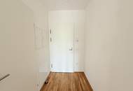 Helle 1,5 Zimmer Wohnung mit getrenntem Schlafbereich in ruhiger Lage!