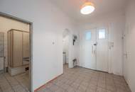 ++NEU++ renovierungsbedürftige 3-Zimmer ALTBAU-WOHNUNG in sehr guter Lage!