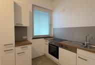 ERSTBEZUG nach Renovierung – großzügige Wohnung im Zentrum mit Terrasse zu vermieten