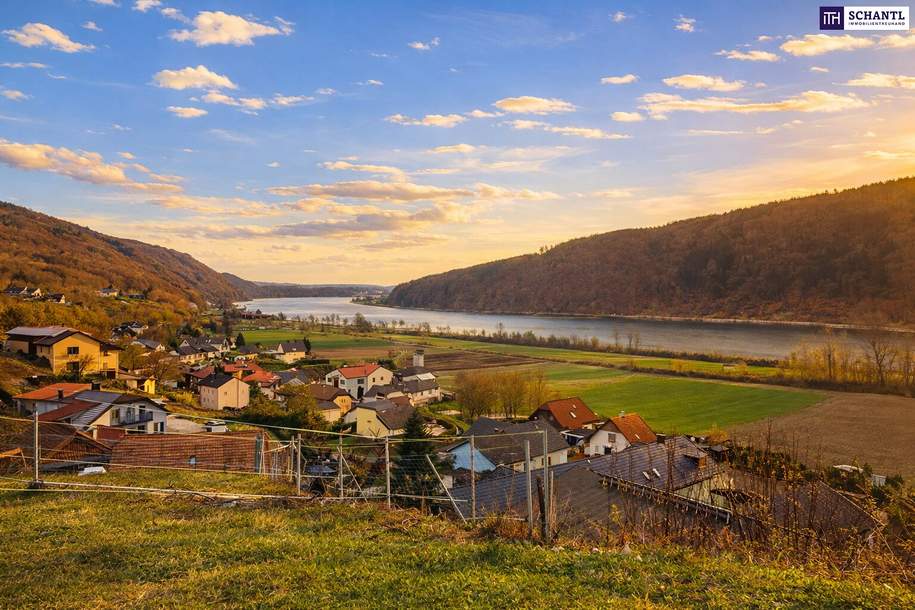 Schnell sein bei dem Preis! Seltenes Baugrundstück mit genialem Donau-Blick in ruhiger Lage: 2.168 m² für großzügiges Eigenheim, Mehrgenerationenwohnen oder Wohnen & Arbeiten auf einem Grundstück!, Grund und Boden-kauf, 119.000,€, 3681 Melk