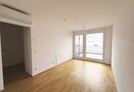 Moderne, klimatisierte 2-Zimmer-Dachgeschosswohnung mit Terrasse - in der Koloniestraße