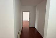 3 Zimmer Wohnung plus Loggia und Lift