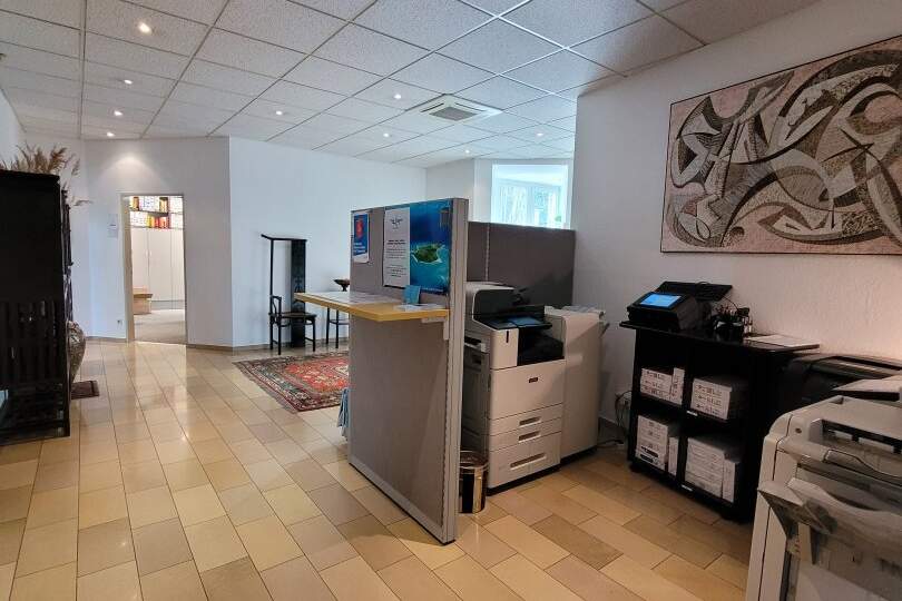 Exklusives Büro im Ersten Stock zur Vermietung, Gewerbeobjekt-miete, 3.310,61,€, 1100 Wien 10., Favoriten