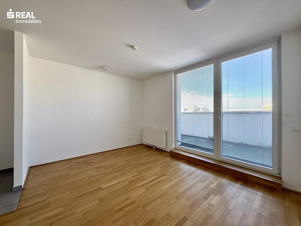 nette 2 Zimmer-Wohnung mit Terrasse in Bahnhofsnähe