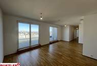 Helle Dachgeschosswohnung mit Fernblick - moderne Ausstattung