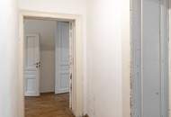 NÄHE 1. BEZIRK, DONAUKANAL UND AUGARTEN | Stilaltbauwohnung mit Potenzial | ca. 3,60 m Raumhöhe | Teils Hoflage | Rembrandtstraße