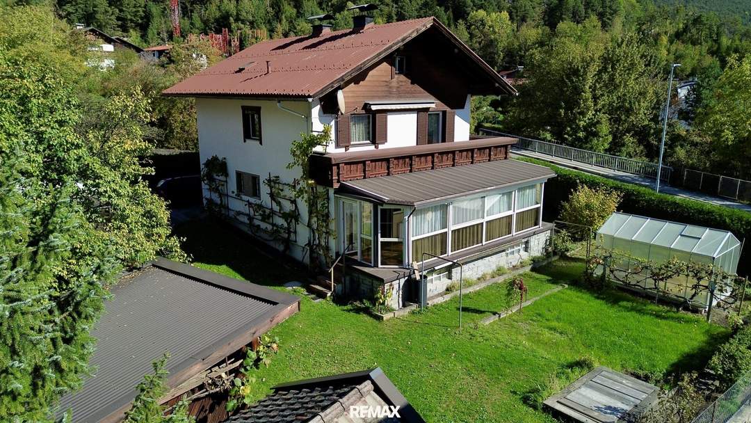 Sanierungsbedürftiges Einfamilienhaus auf ca. 691 m² Sonnengrundstück in Telfs