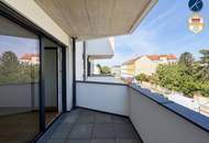 Erstbezug: Helle 3-Zimmer Wohnung mit zwei Balkonen