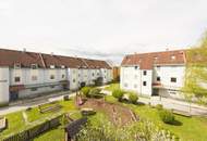 Moderne Maisonettenwohnung mit großzügigem Wohnraum und 2 Carport-Parkplätzen!