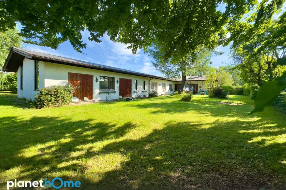 Bungalow mit zwei Wohneinheiten auf rund 1.800 m² großem Grundstück in Seewalchen am Attersee, Haus-kauf, 980.000,€, 4863 Vöcklabruck