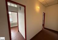 Flexible Gewerbeflächen + Parkplätze (optional) mit perfekter Anbindung in Vösendorf kurzfristig mieten! **VIDEOBESICHTIGUNG**