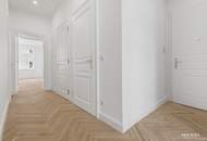 Stilvolle 2-Zimmer-Wohnung mit Loggia