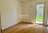 Hirschfeld: Erstbezug und provisionsfrei - 70m2 Garten von der Sonne geküsst! Wie im Urlaub