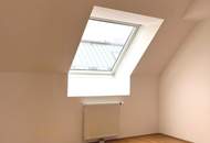 Schöne 4-Zimmer DG-Maisonette mit Balkon und perfekter Anbindung!