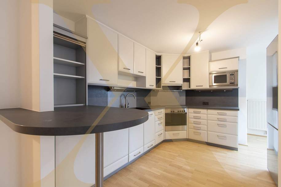 Exklusive 3-Zimmer-Maisonettewohnung inkl. Dachterrasse in Linzer Bestlage an der Promenade zu vermieten!, Wohnung-miete, 2.535,55,€, 4020 Linz(Stadt)