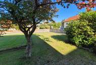 Mehrfamilienhaus mit Geschäftslokal