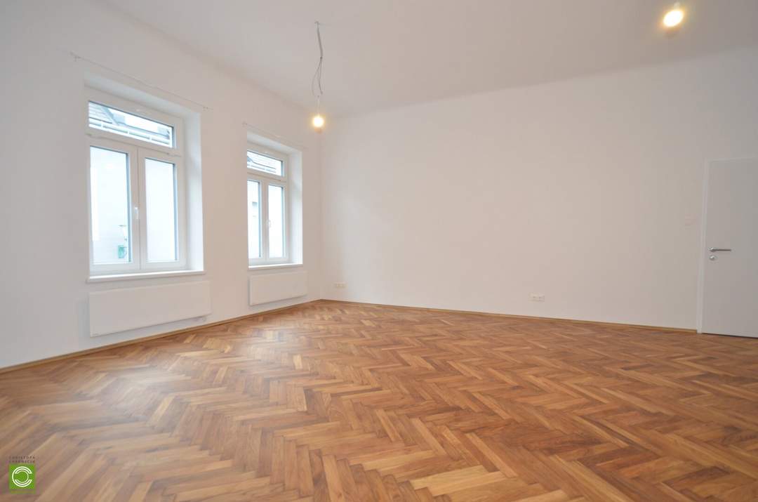 CHRISTOPH CHROMECEK IMMOBILIEN - PERCHTOLDSDORF - Renovierte, zentrumsnahe 2-Zimmer-Altbauwohnung! 