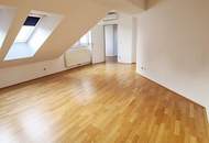 TERRASSENHIT, DACHGESCHOSS, 138 m2 Maisonette mit 45 m2 Terrasse, 3 Zimmer, Wohnküche, Wannenbad, Rembrandtstraße