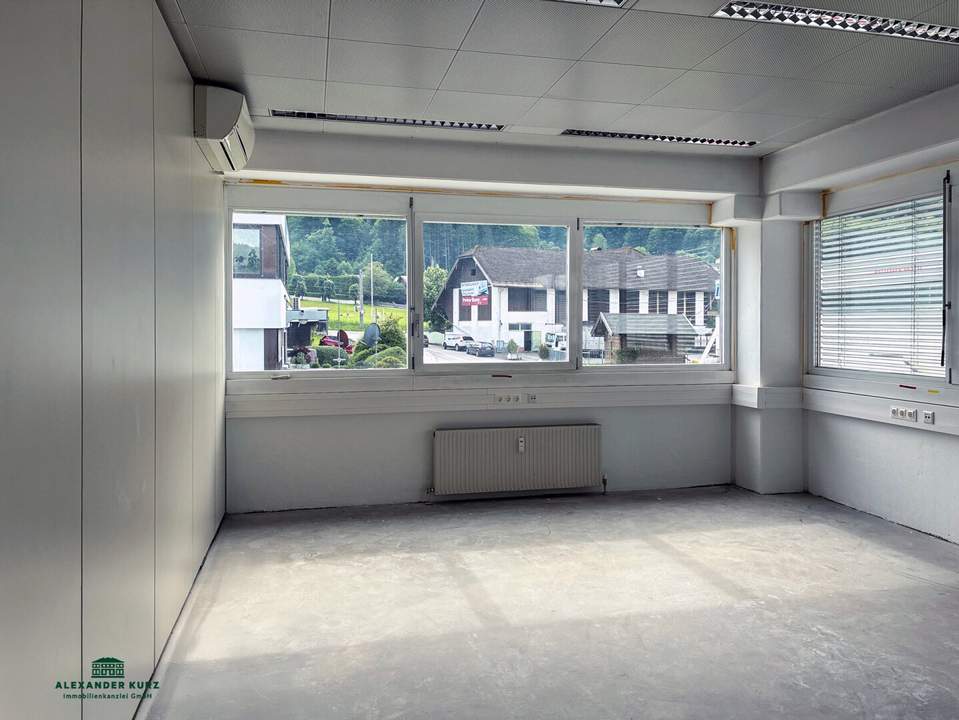 Schöne Bürofläche in Hallwang