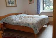 Möblierte 2-Zimmer-Wohnung mit Balkon, Grünblick und Tiefgarage in absoluter Ruhelage
