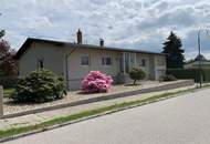 Wunderschönes Einfamilienhaus mit zusätzlichem Baugrundstück(eigene Zufahrt)