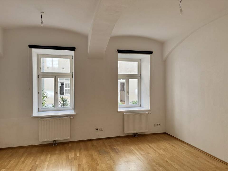 Kompakt. Stilvoll. Besonders – Ihr charmantes Altbau-Apartment im 5. Bezirk!