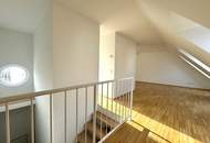 Dachgeschoss Maisonette mit hofseitiger Terrasse - Klimatisiert