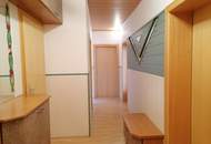 4 Zimmer Wohnung 97 m² mit kleinem Garten und Sichtglas Kaminofen