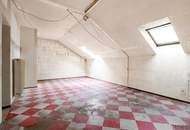 MIETKAUF | Ca. 404 m² Nutzfläche | Sanierungsbedürftig | Potenzial zum Luxuseinfamilienhaus oder Mehrgenerationenhaus | Ost/West | Großer Garten &amp; Garage