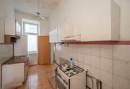 **Hannovermarkt** Charming 3-Room Period Apartment – Airbnb Suitable with Approved Balcony Option