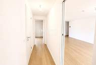 LAXURY: Directly at the main train station - big 4 room apartment Commission-free