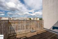 Klimatisierte Dachgeschosswohnung mit sonniger Terrasse &amp; perfekter Anbindung - ab 1.6.26 beziehbar!