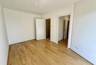 Hirschfeld: große, provisionsfreie und neue 5 Zimmer Wohnung mit Balkon - Preis jetzt sichern