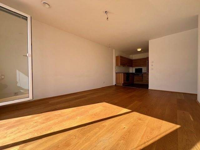 Lichtdurchflutete 2-Zimmer-Wohnung mit Dachterrasse - verfügbar ab Februar 2027