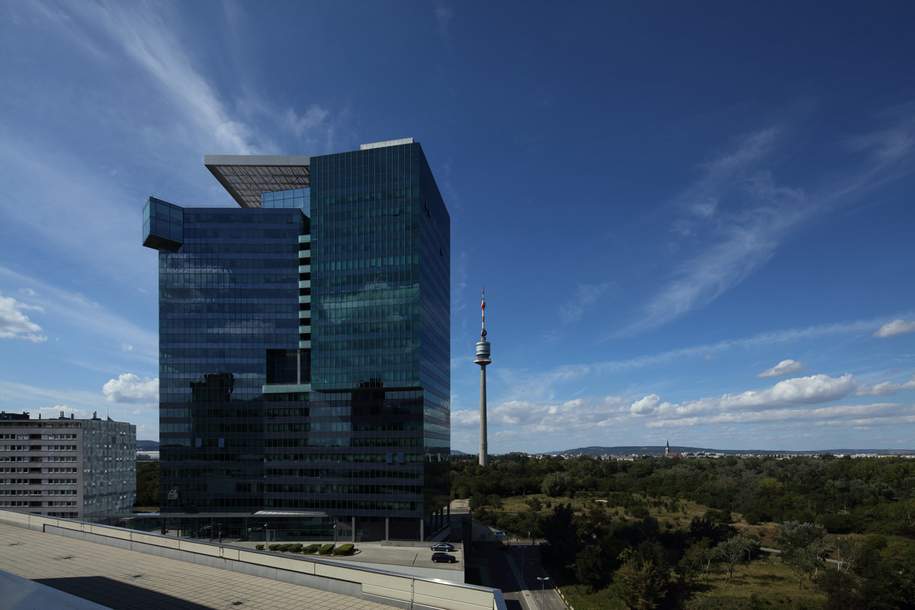 SATURN TOWER | moderne Büroflächen mit Weitblick, Gewerbeobjekt-miete, 14.324,16,€, 1220 Wien 22., Donaustadt