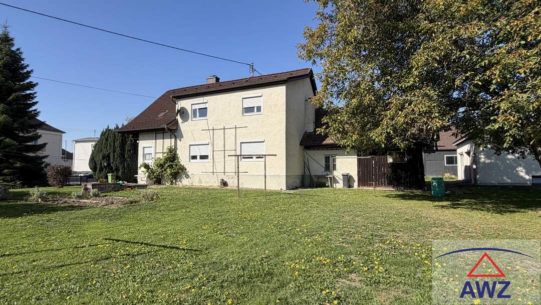 Schönes Wohnhaus mit ca. 1500 m² Baugrund, perfekte Lage!
