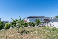 Familienidylle in St. Martin – Moderne Doppelhaushälfte mit Garten, Carport und viel Platz zum Leben