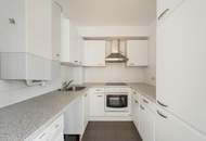 Sanierte Dachgeschoß-Maisonette mit Terrasse in begehrter Lage des 5. Bezirks