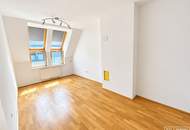 Oben wohnen. Mittendrin leben. – Dachgeschosscharme im Herzen von Perchtoldsdorf | ZELLMANN IMMOBILIEN